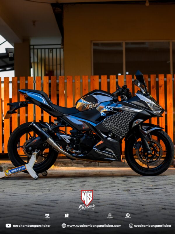 Decal Sticker Kawasaki All New Ninja 250 Fi 2018 Hitam Sarang Tawon Modifikasi Stiker Full Body 02