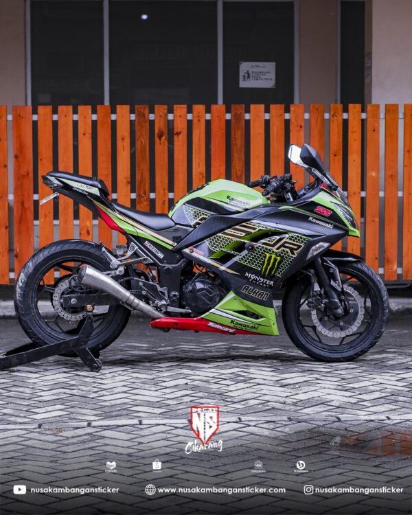 Custom decal stiker NINJA 250 FI Hijau monster Sarang tawon full body 01