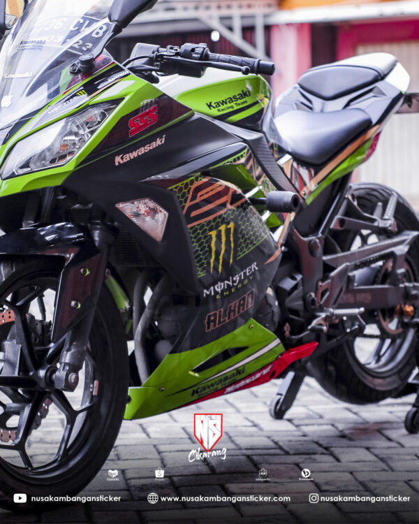 Custom decal stiker NINJA 250 FI Hijau monster Sarang tawon full body 02