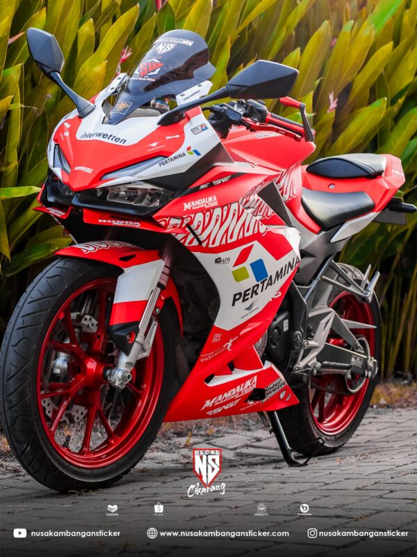 Decal Stiker Motor Honda CBR 150 R 2021 Mandalika Merah Cutting Stiker Modifikasi Sticker Full Body 02