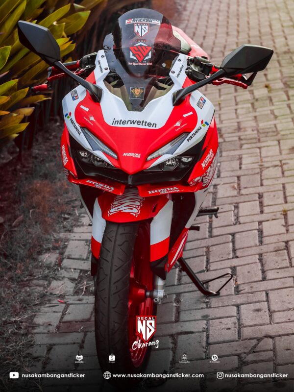 Decal Stiker Motor Honda CBR 150 R 2021 Mandalika Merah Cutting Stiker Modifikasi Sticker Full Body 03