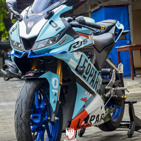 Desain Motor R15 V3 Livery Leopard Biru Tosca Modifikasi Sticker Full Body 02