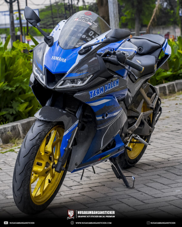 Desain Motor Yamaha R15 V3 Karbon Grafis Biru Modifikasi Stiker Full Body 04