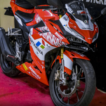 Sticker Motor CBR 150 R 2021 LIveri Mandalika SAG Merah Cutting Stiker Decal Sticker Full Body 03