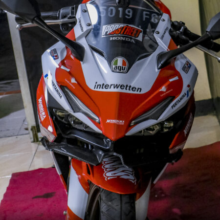 Sticker Motor CBR 150 R 2021 LIveri Mandalika SAG Merah Cutting Stiker Decal Sticker Full Body 04