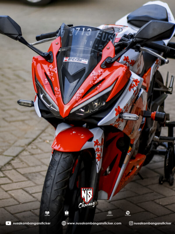 Sticker Motor Honda CBR 150 R All New Anime Putih Merah Modifikasi Stiker Full Body 01