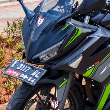 Sticker Motor Honda CBR 150 R All New Hitam Grafis Hijau Modifikasi Stiker Full Body 04