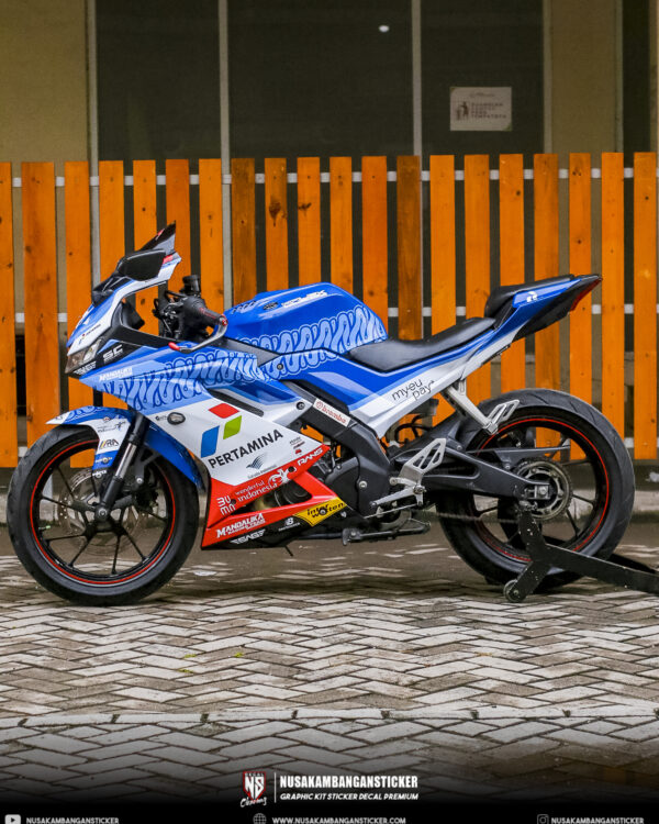 Sticker R15 V3 Livery Mandalika Biru Modifikasi Stiker Full Body 01