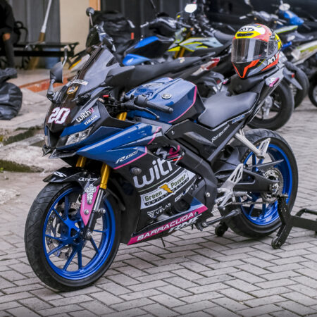 Sticker R15 V3 Livery Withu Biru Pink Modifikasi Stiker Full Body 04