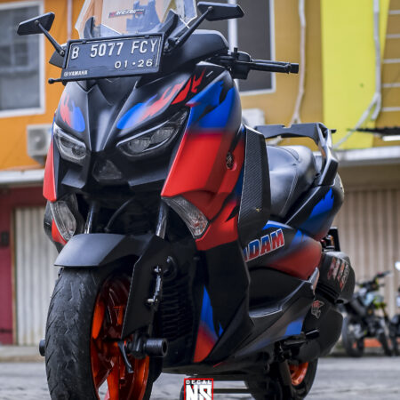 Sticker Yamaha Xmax 250 Fireblade Biru Merah Cutting Stiker Full Body 03