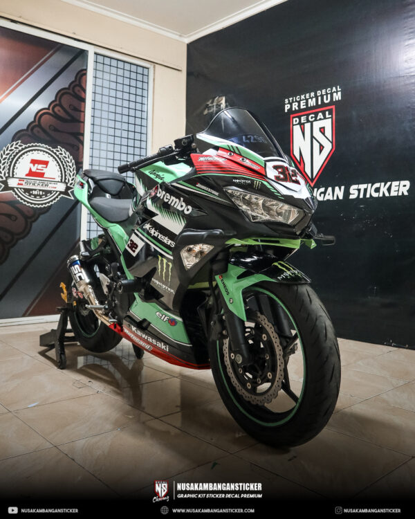 Sticker motor NINJA 250 FI New monster hijau hitam full body 04