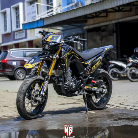 Stiker CRF 150 L Hitam Skull Striping Decal Sticker 05