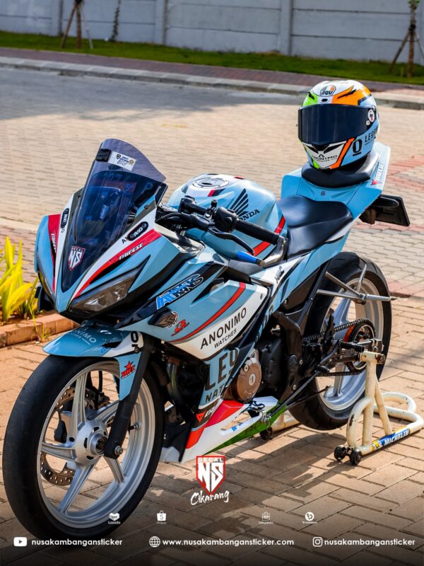 Stiker Motor Honda CBR 150 R All New Biru Motif Helmet Modifikasi Sticker Full Body 03