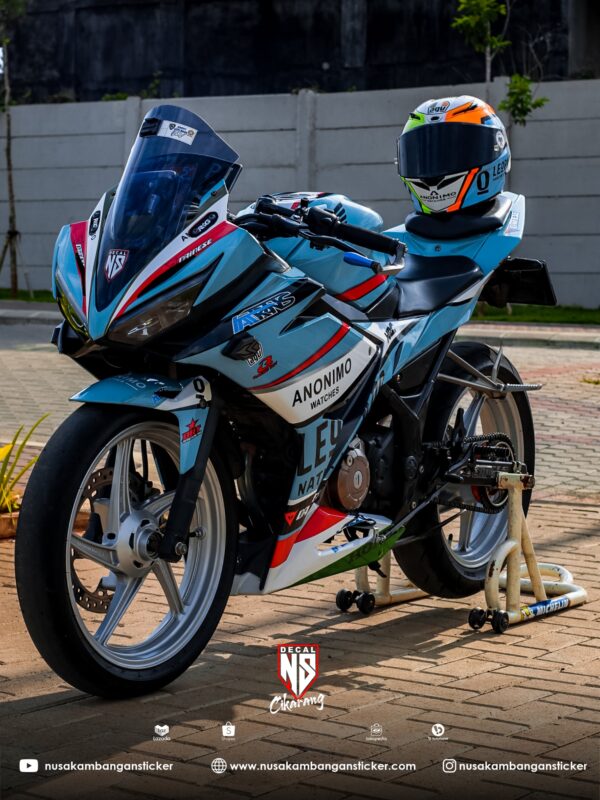 Stiker Motor Honda CBR 150 R All New Biru Motif Helmet Modifikasi Sticker Full Body 04