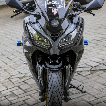 Stiker decal NINJA 250 Fi hitam batman full body 03