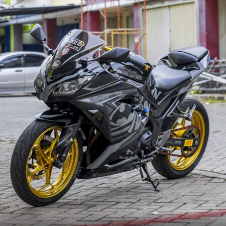Stiker decal NINJA 250 Fi hitam batman full body 04