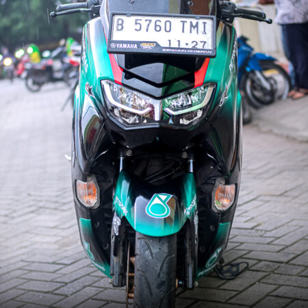 DECAL STIKER YAMAHA NMAX PETRONAS HIJAU HITAM FULLBODY (9)