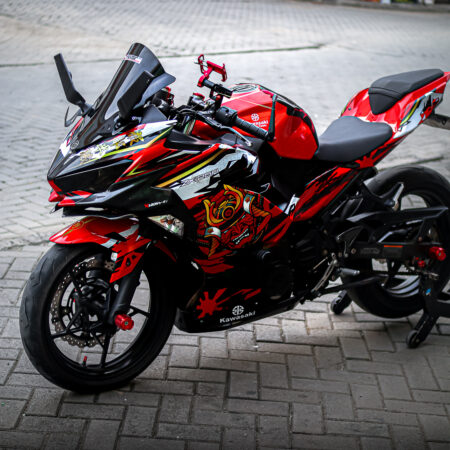 Stiker Motor Kawasaki ninja 250 fi Samurai Merah 01