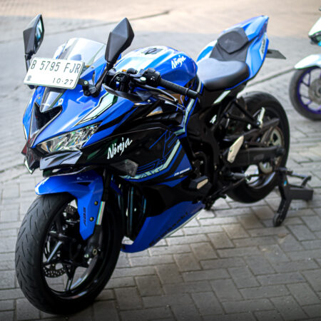 Stiker Motor R6 Biru Hitam Fullbody 06