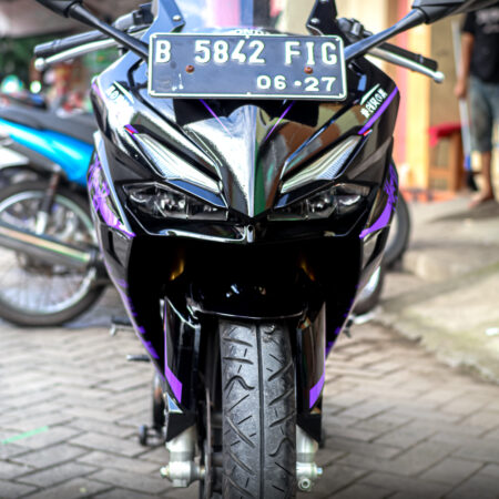 DESAIN DECAL CBR 150R 2021 KANJI HITAM UNGU 06
