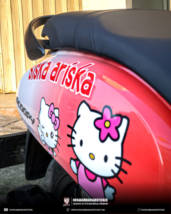 Decal Sticker Honda Scoopy Hello Kitty Merah Putih Fullbody 07