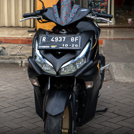 Decal Sticker Yamaha Aerox Connected Hitam List Kuning Fullbody 07