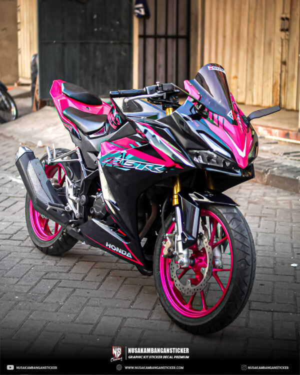 Decal Stiker Honda CBR 150R 2021 Hitam Pink Fullbody 02