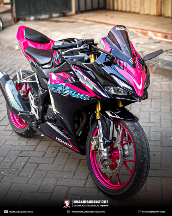 Decal Stiker Honda CBR 150R 2021 Hitam Pink Fullbody 04