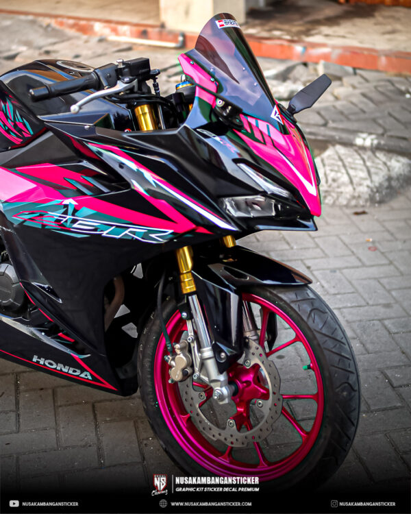 Decal Stiker Honda CBR 150R 2021 Hitam Pink Fullbody 06