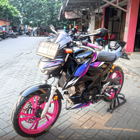 Decal Stiker Suzuki Vixion R HItam Pink Biru Fullbody 03
