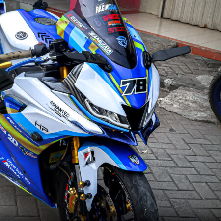Desain Sticker Yamaha R15 V3 Putih Biru Fullbody 06