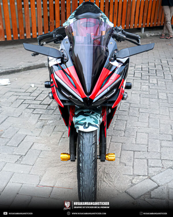 Desain Stiker Honda CBR 150R All New Hitam Merah Fullbody 07