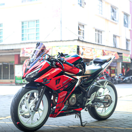 Desain Stiker Honda CBR 150R All New Merah Hitam Fullbody 01