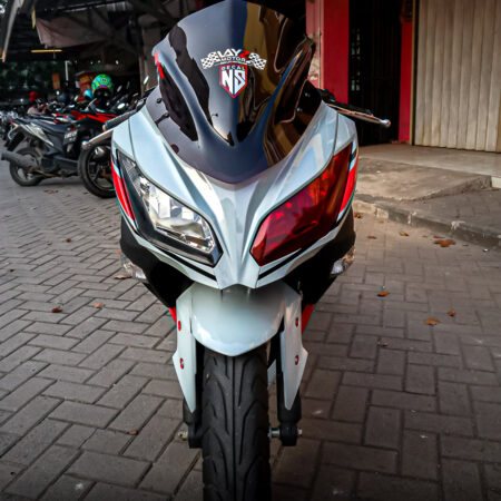 Desain Stiker Kawasasaki Ninja 250 Fi Abu abu Merah Fullbody 07