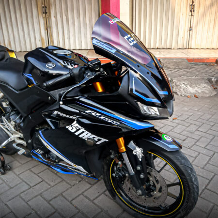Desain Stiker Yamaha R15 V3 Prostreet Hitam 05