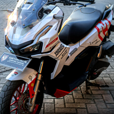 Stiker Motor Honda ADV 160 Mission Willow Putih Merah Fullbody 06