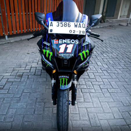 Stiker Motor Yamaha R15 V3 Monster Biru Hitam Fullbody 07