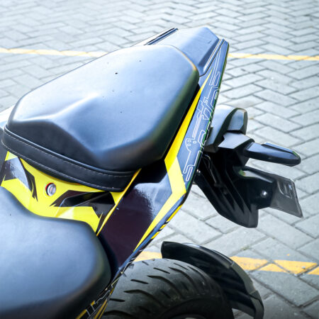 Stiker Striping Honda CBR 150R All New Transformers Kuning Hitam Fullbody 06