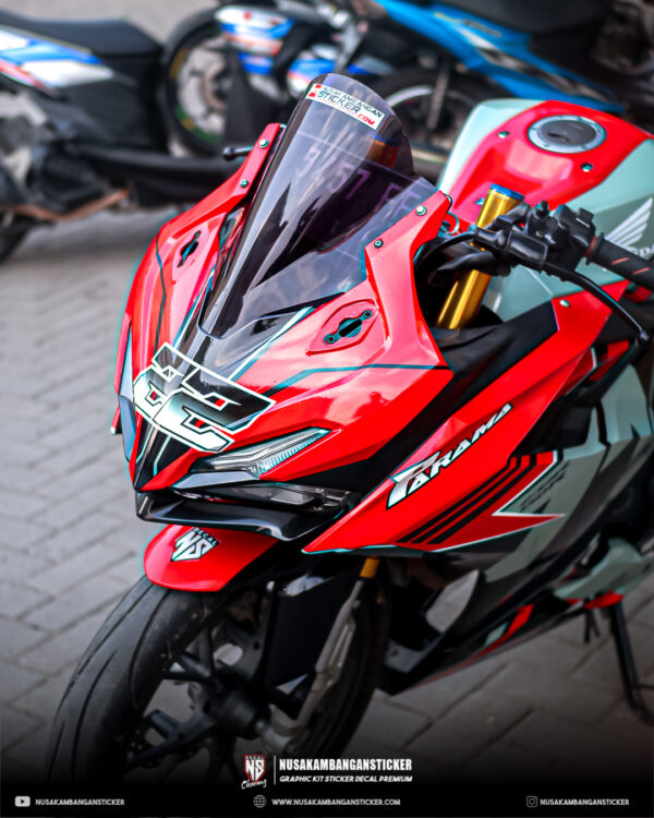 Desain Sticker Honda CBR 150R 2021 Merah Abu abu Fullbody 05