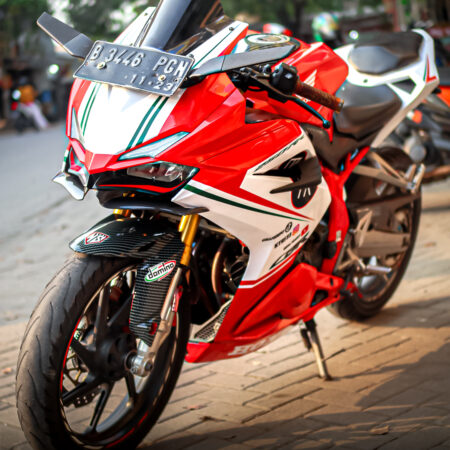 Desain Sticker Motor Honda CBR 250RR Merah Putih Fullbody 03