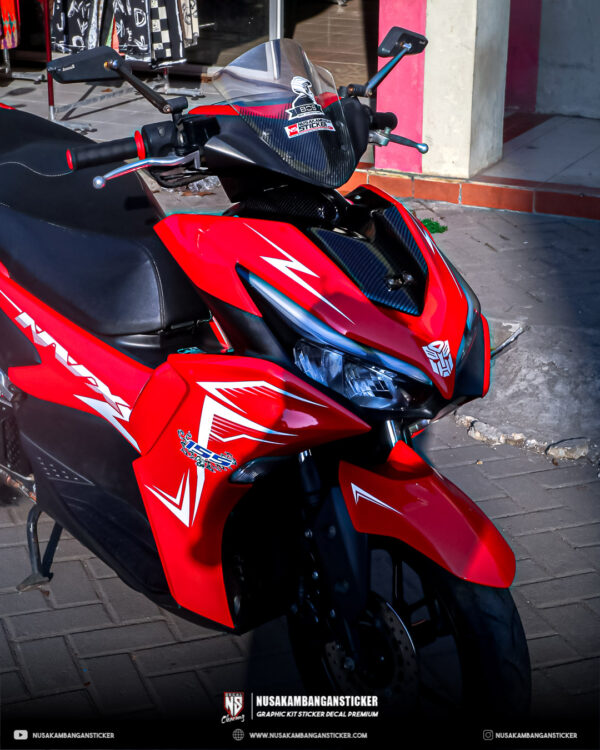 Desain Sticker Motor Yamaha Aerox Connected Merah Fullbody 02