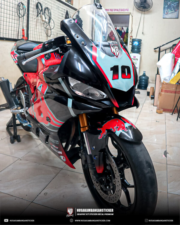 Desain Stiker Motor Yamaha R15 V3 Banteng Merah Hitam Fullbody 06