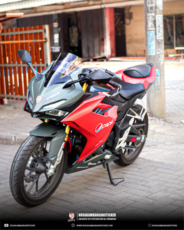 Stiker Motor Honda CBR 150R 2021 Merah Abu abu Fullbody 05