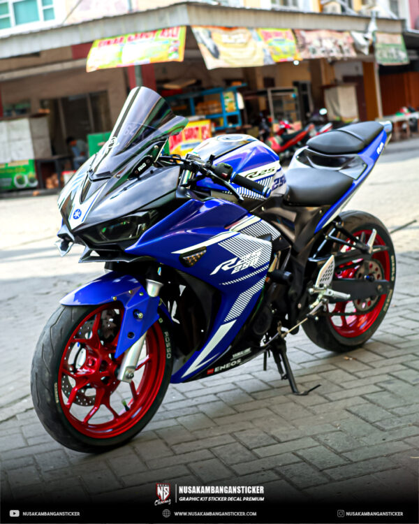 DECAL STICKER YAMAHA R25 BIRU KOMBINASI GRAFIS PUTIH FULLBODY